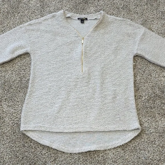 Light Gray Knit Sweater with Gold Zipper - Picture 7 of 11